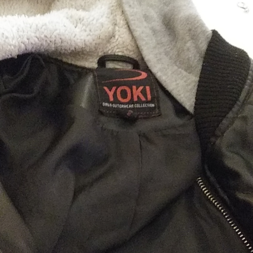 Yoki size Large girls feux leather bomber jacket.